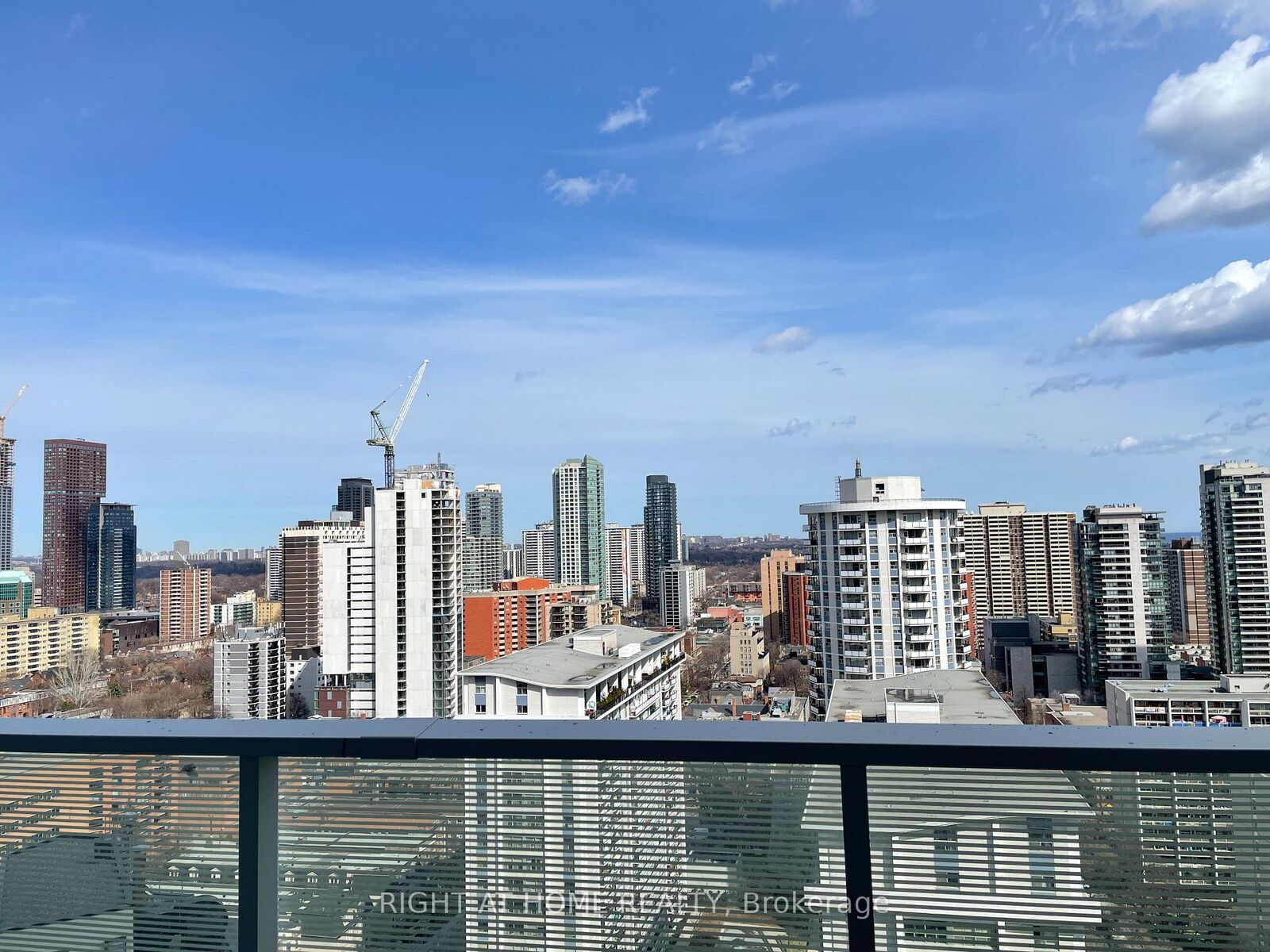 Property Photo:  501 Yonge Street 2206  ON M4Y 0G8 
