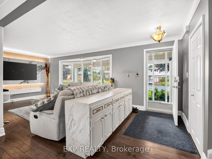 Property Photo: 6450 Caledonia (Upper) Street ON L2G 5A3