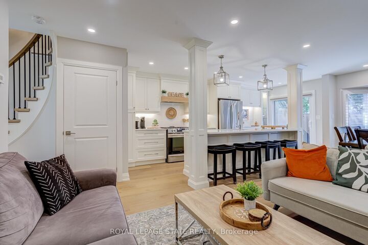 Property Photo: 502 Barton Street 27 ON L8E 5B5