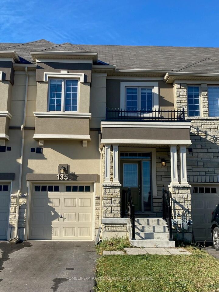 Property Photo:  135 Flagg Avenue  ON N3L 0J8 