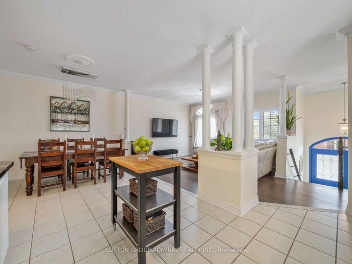 Property Photo:  119 Blackthorn Drive  ON L6A 3N2 