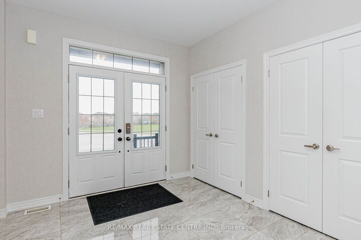 Property Photo:  1332 Blackmore Street  ON L9S 0J8 