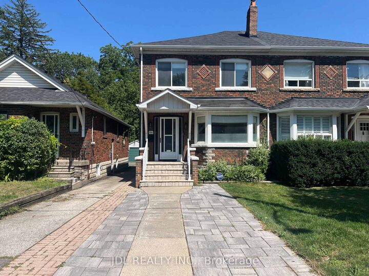 280 Fairlawn Avenue — photo 1