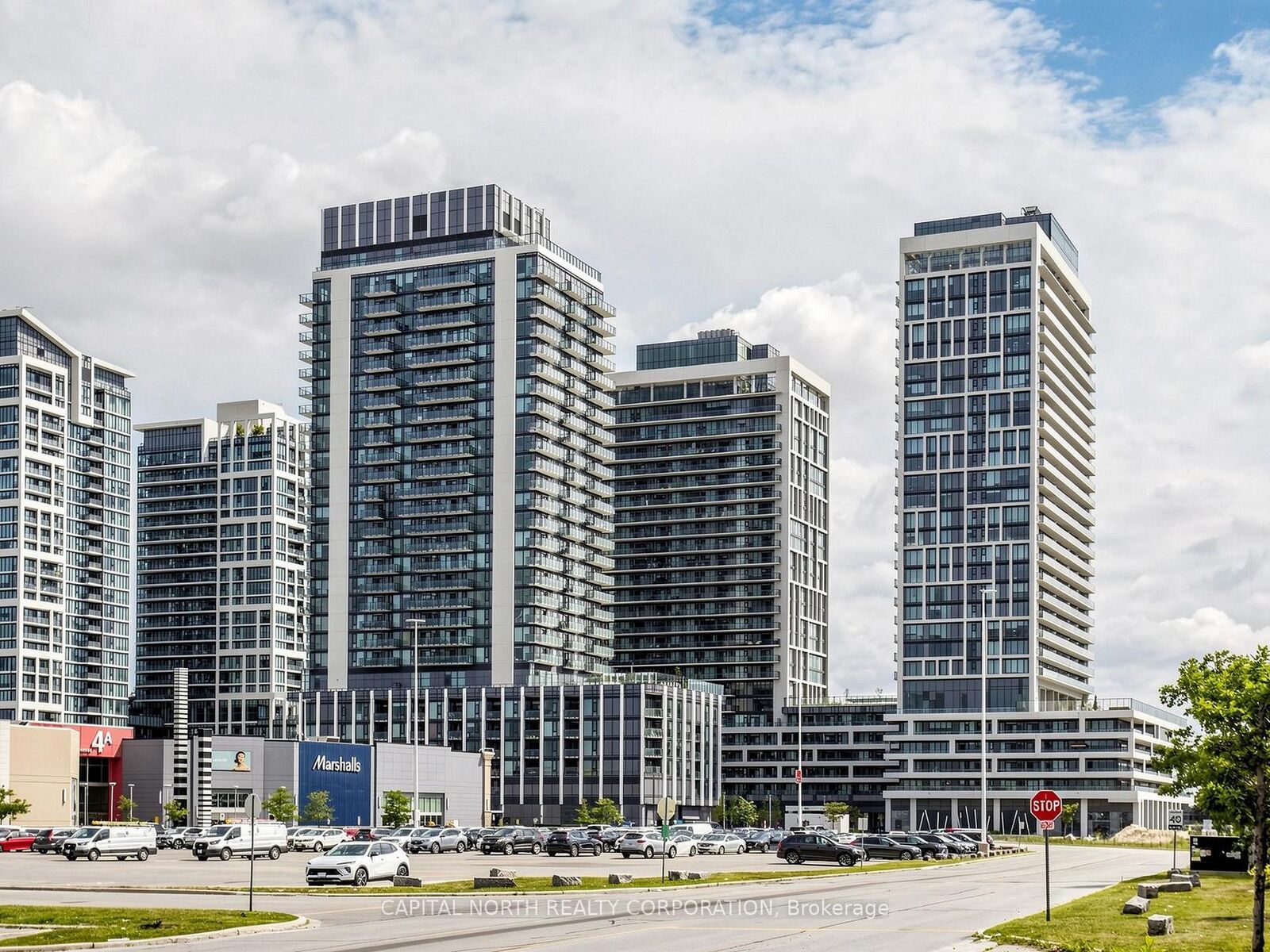 Property Photo:  8960 Jane Street 329  ON L4K 2M9 