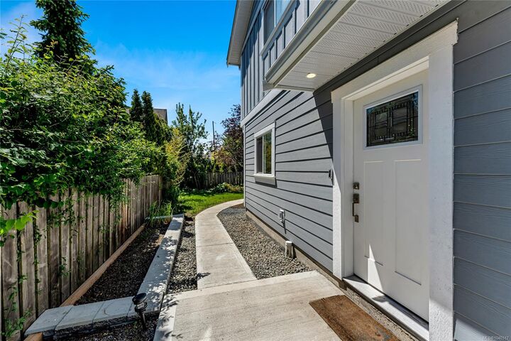 Property Photo: 1689 Kisber Ave BC V8P 2W5