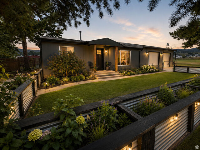Property Photo: 311 E 50 N UT 84017