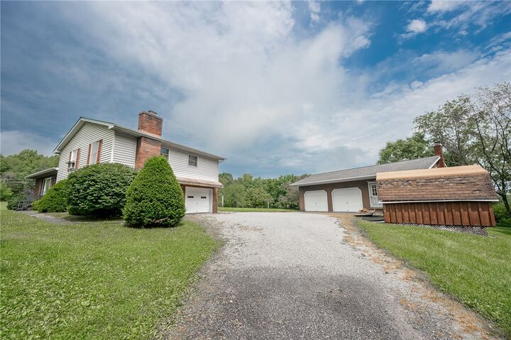 Property Photo:  121 Pearl Dr  PA 15774 