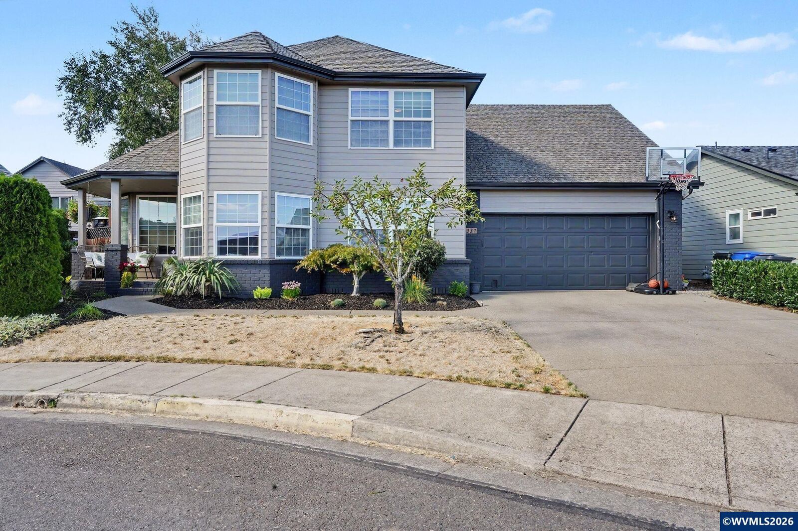 Property Photo:  2337 Margarett St NW  OR 97304 