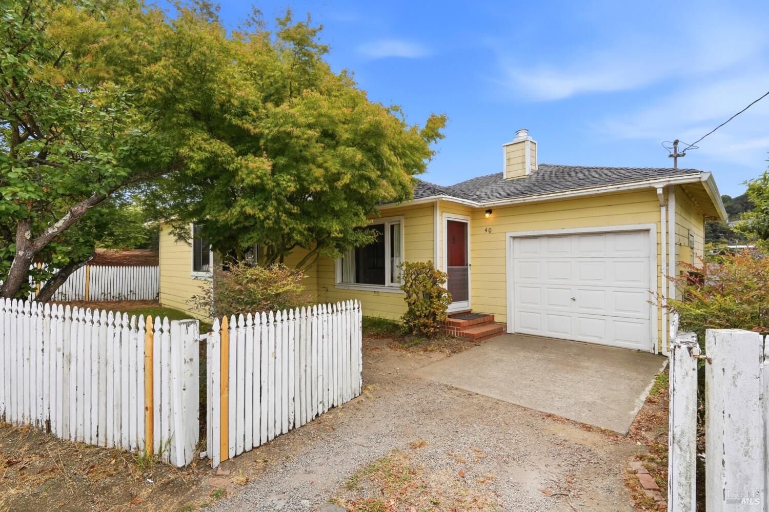 Property Photo:  40 S Knoll Road  CA 94941 