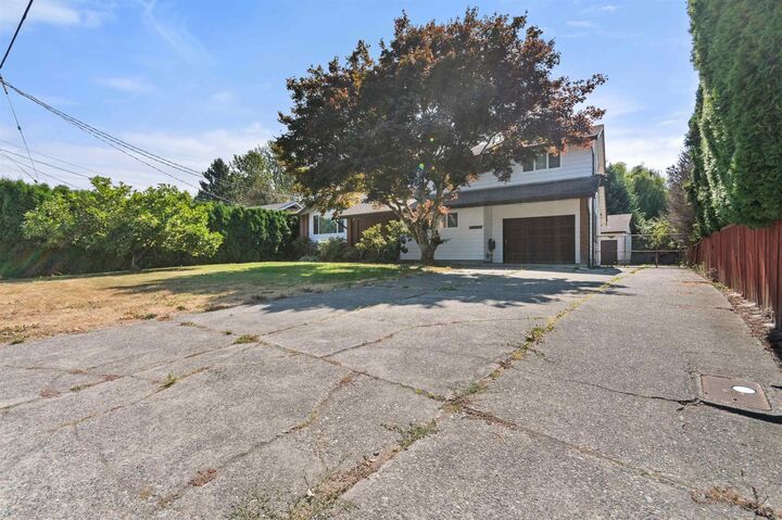 Property Photo: 46194 Greenwood Drive BC V2R 4C8
