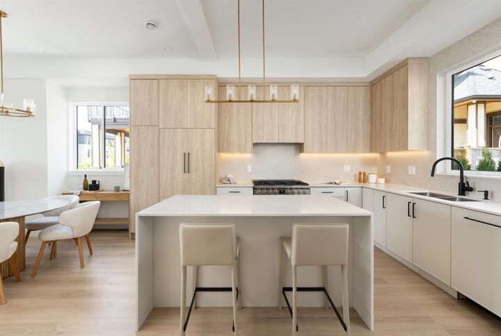 Property Photo: 753 Edgar Avenue 102 BC V3K 2J3