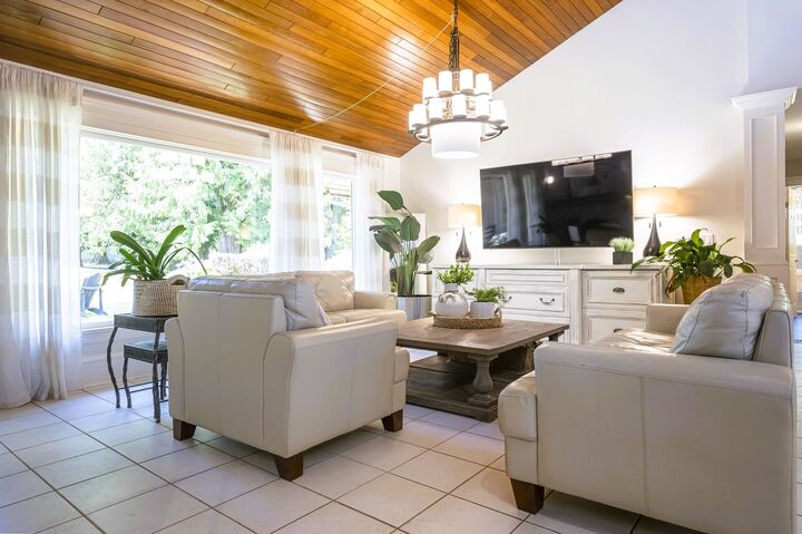 Property Photo: 9837 McKinnon Crescent BC V1M 3V6