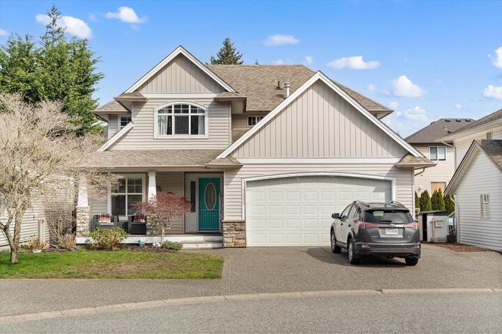 44699 Riverwood Crescent — photo 1