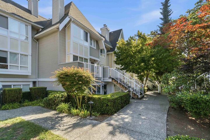 6577 Southoaks Crescent 13 — photo 1