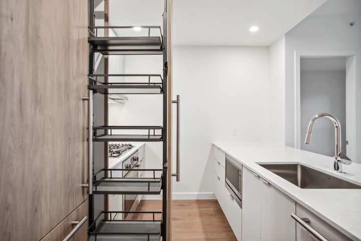 Property Photo: 537 Cottonwood Avenue 2707 BC V3J 0S4