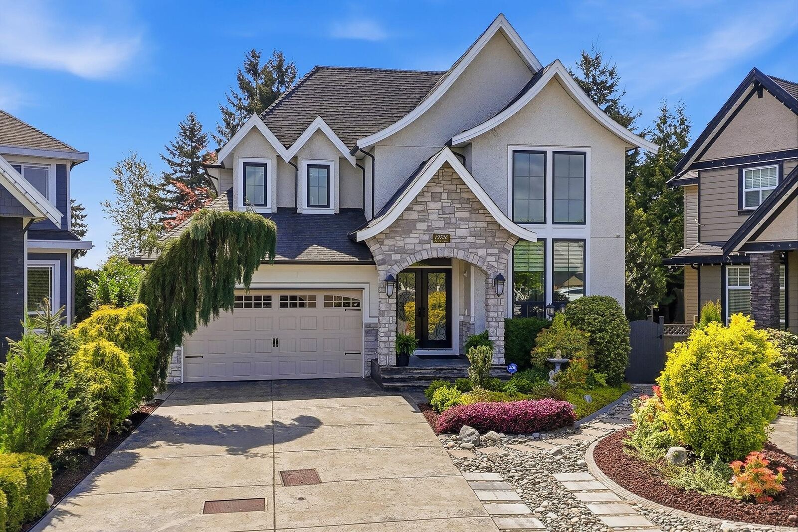 Property Photo: 19736 71A Avenue BC V2Y 3G8