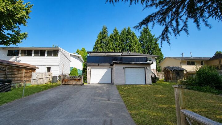 Property Photo: 1798 Heather Avenue BC V3B 2L1