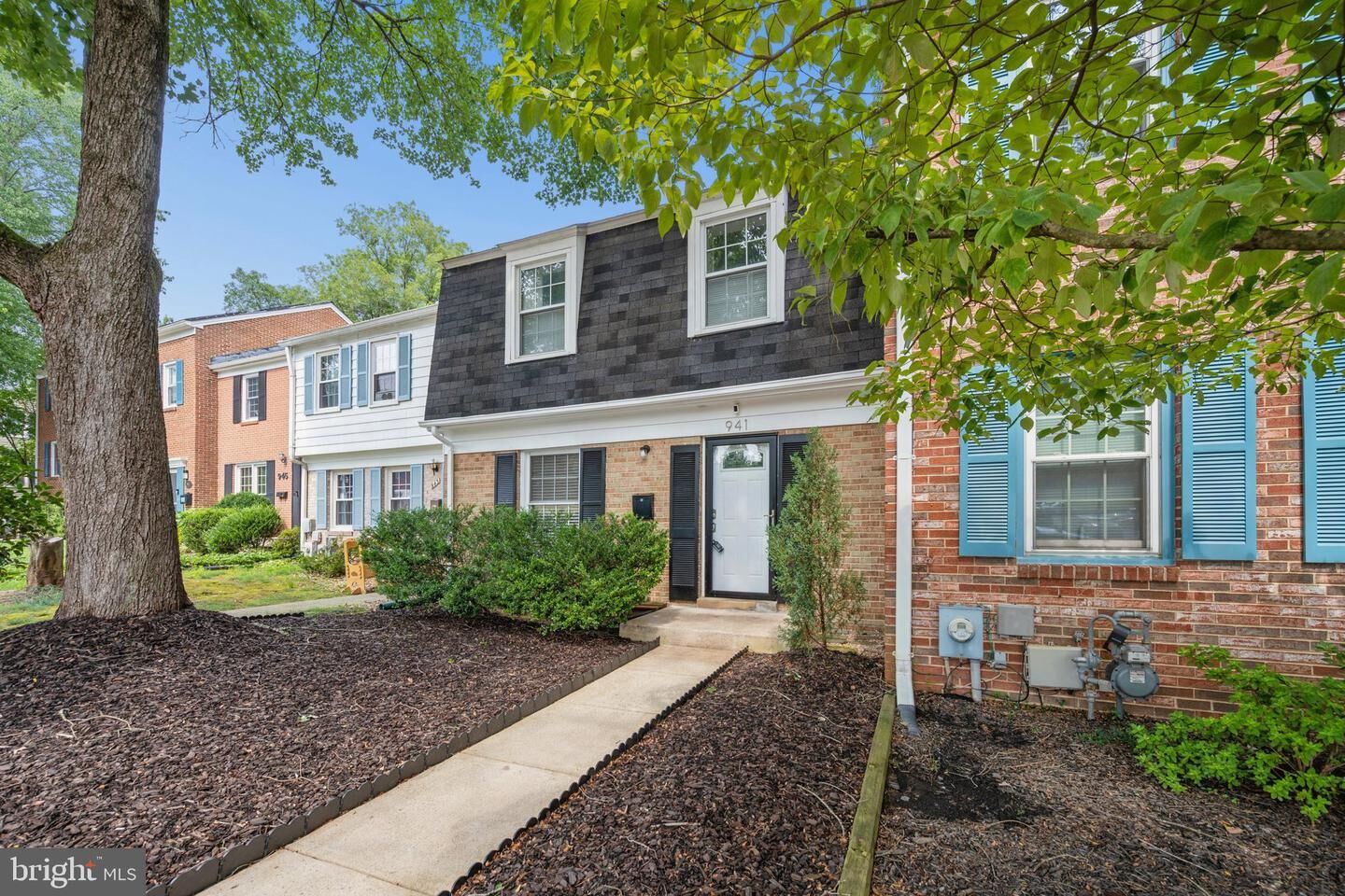 Property Photo: 941 Paulsboro Drive MD 20850