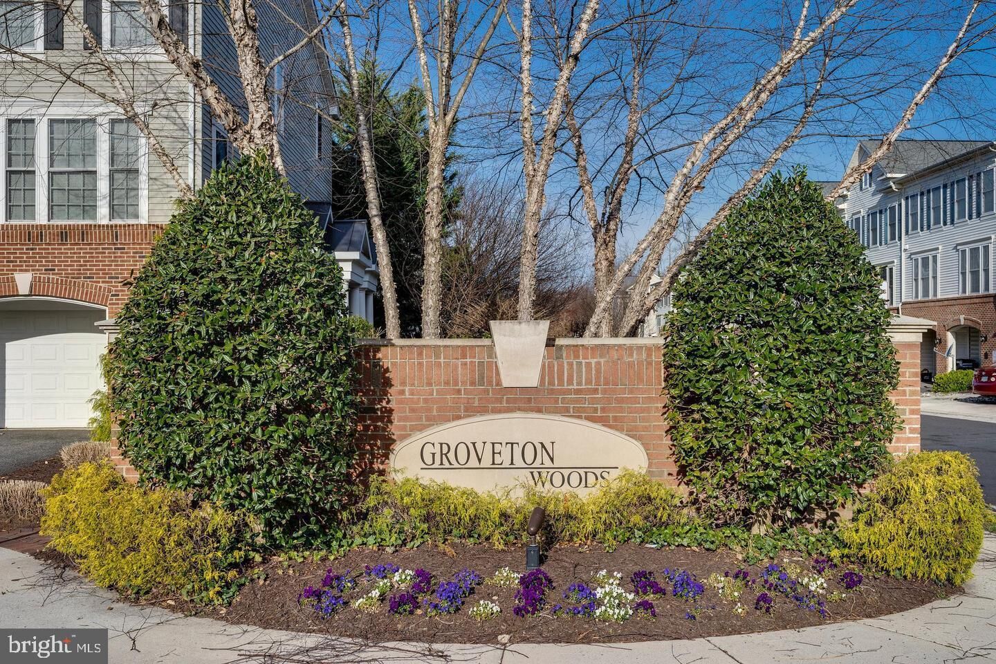 Property Photo:  7000 Huntley Run Place 148  VA 22306 