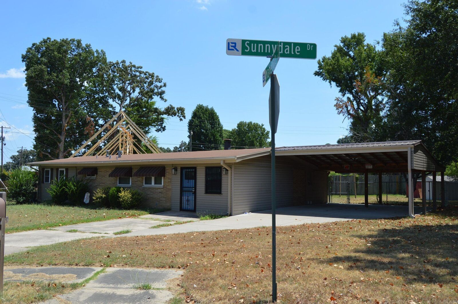 Property Photo:  5215 Mabelvale Pike  AR 72209 