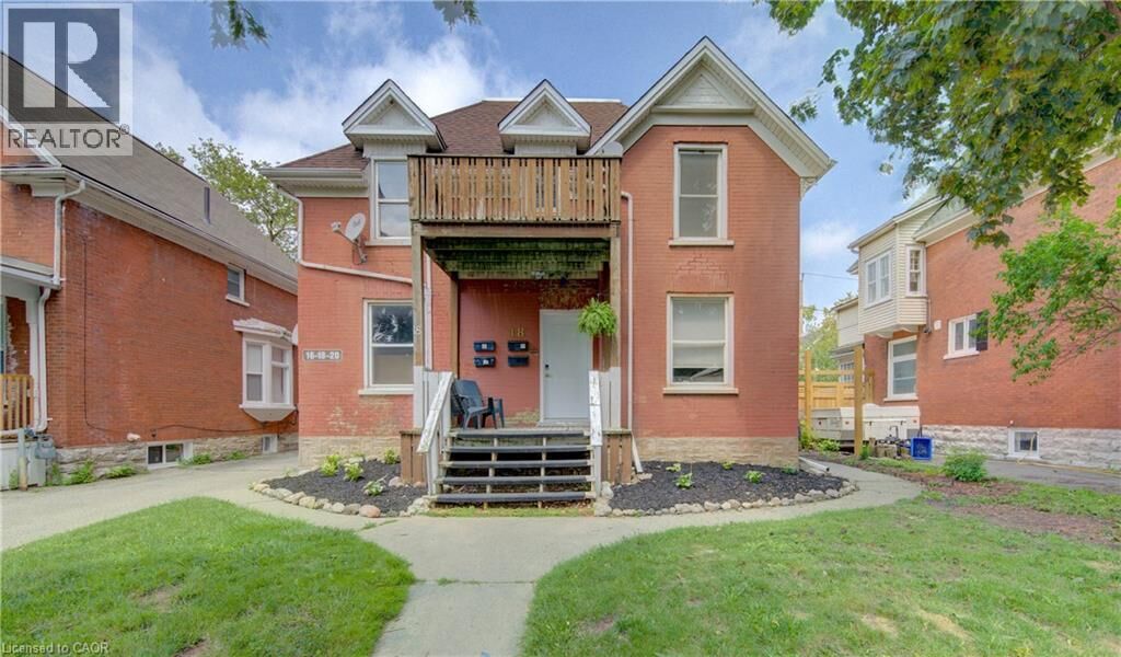 Property Photo:  14 Brubacher Street 10  ON N2H 2V9 
