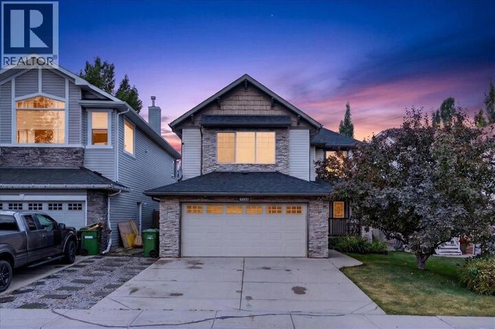 Property Photo:  2745 Coopers Manor Southwest  AB T4B 3J8 