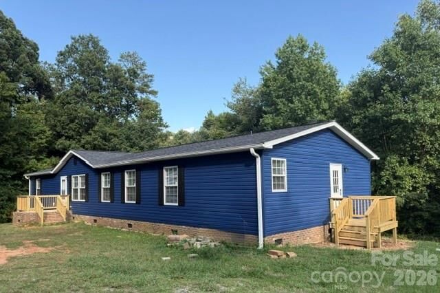 Property Photo:  262 Upper Stanley Road  NC 28164 