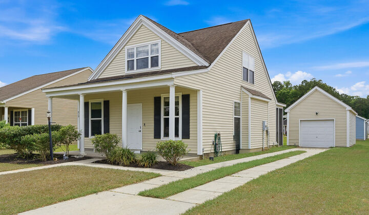 Property Photo: 213 Killarney Trail SC 29461