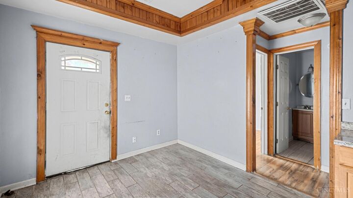 Property Photo:  6264 Simpson Avenue  OH 45224 