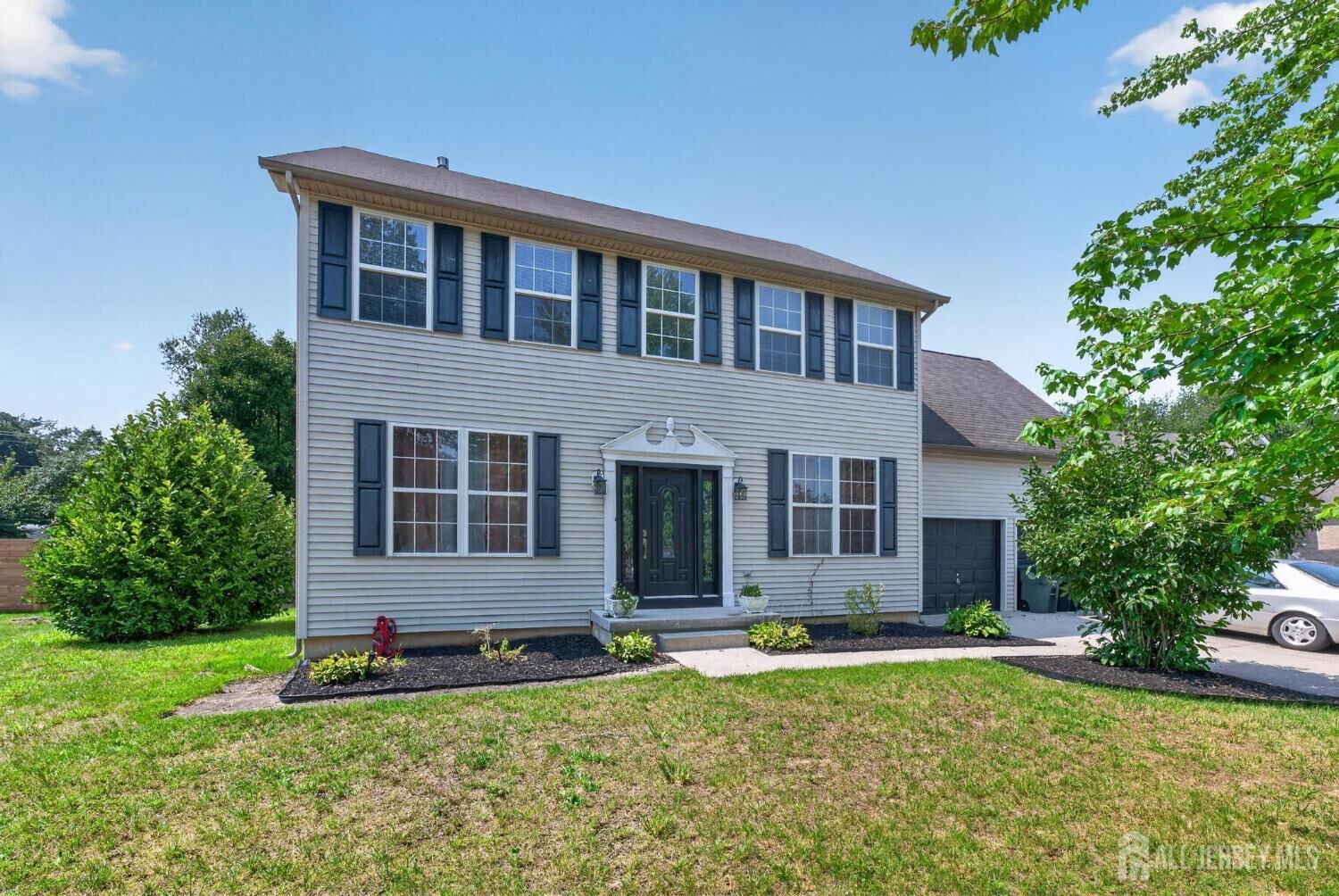 Property Photo:  836 Rosetree Drive  NJ 08094 