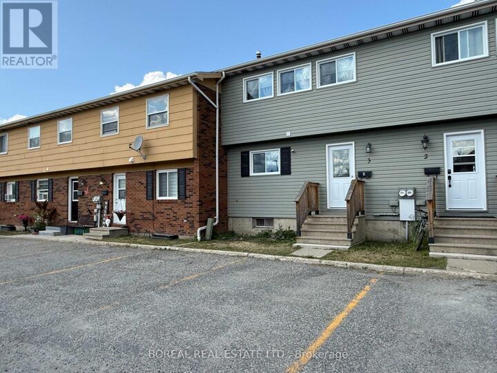 Property Photo:  577 College Street 3  ON P4N 7Y9 