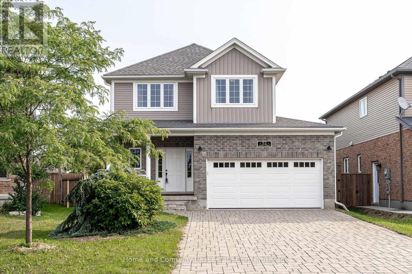 Property Photo:  52 Thomas Street  ON N0K 1X0 
