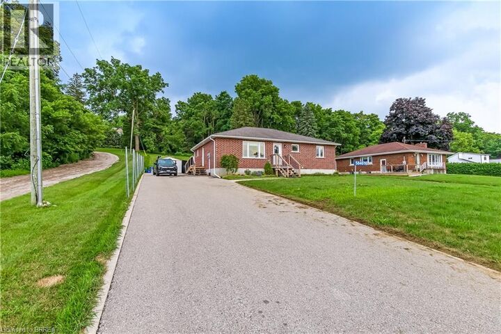 Property Photo:  584616 Beachville Road  ON N0J 1A0 