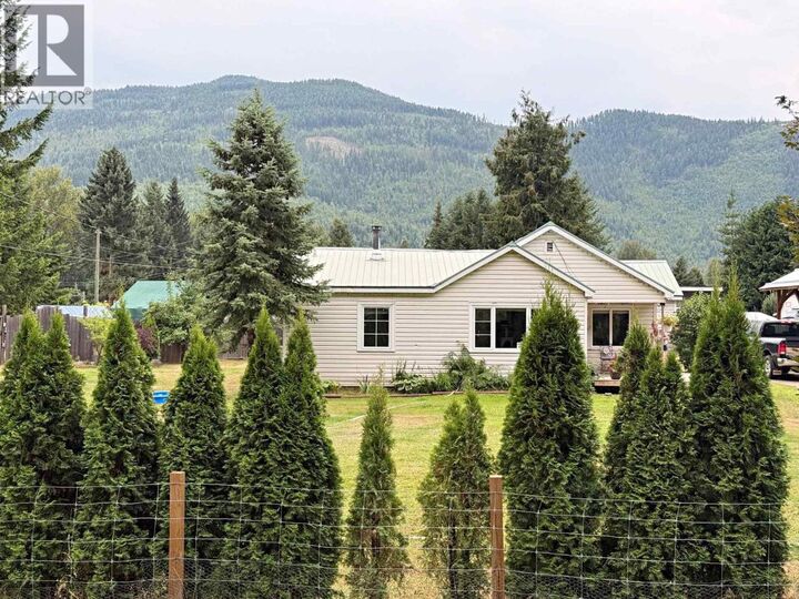 Property Photo: 620 Clearwater Village Road BC V0E 1N1