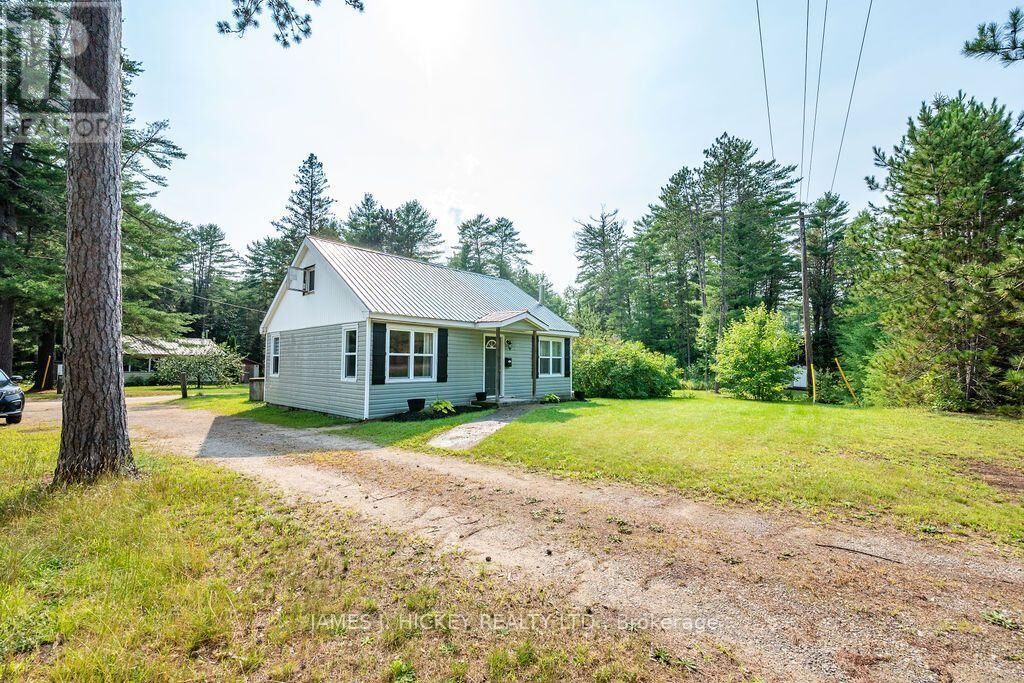 Property Photo: 35723 Highway 17 Highway ON K0J 1P0