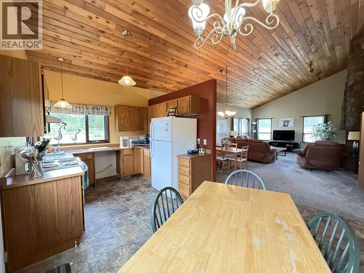 Property Photo:  2644 Selkirk Road  BC V2G 4W9 