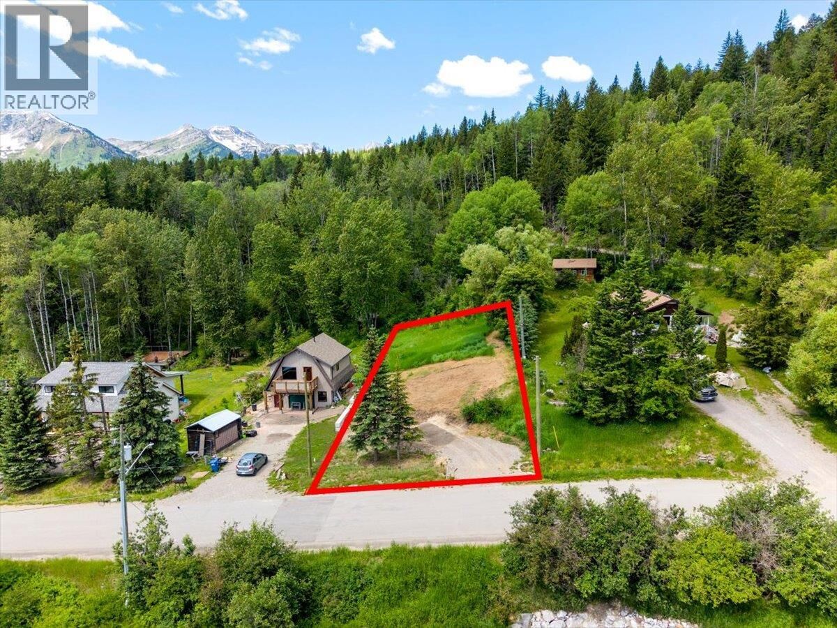 Property Photo:  118 Sparling Road  BC V0B 1M1 