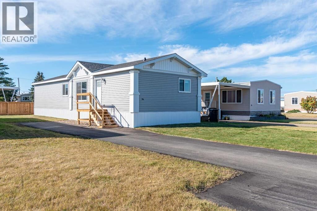 Property Photo:  5308 57 Street  AB T9V 2A3 
