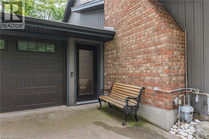 Property Photo: 4905 Mapleview Crescent ON L0S 1R0