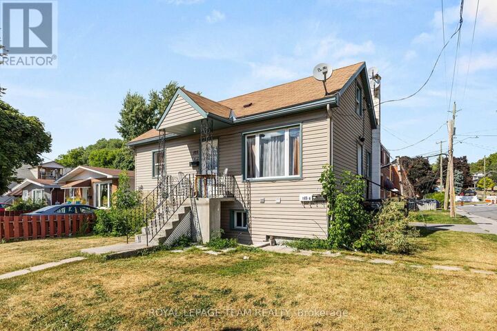 Property Photo: 105 Jolliet Avenue ON K1L 5H1