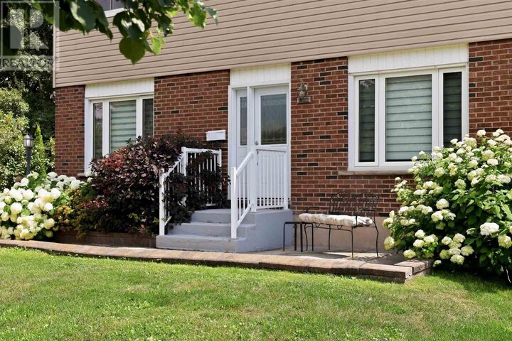Property Photo:  203 Louise Ave  ON P6A 5X1 