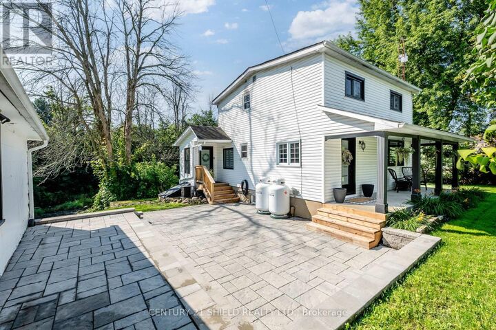 Property Photo: 17648 Island Road ON K0C 1S0