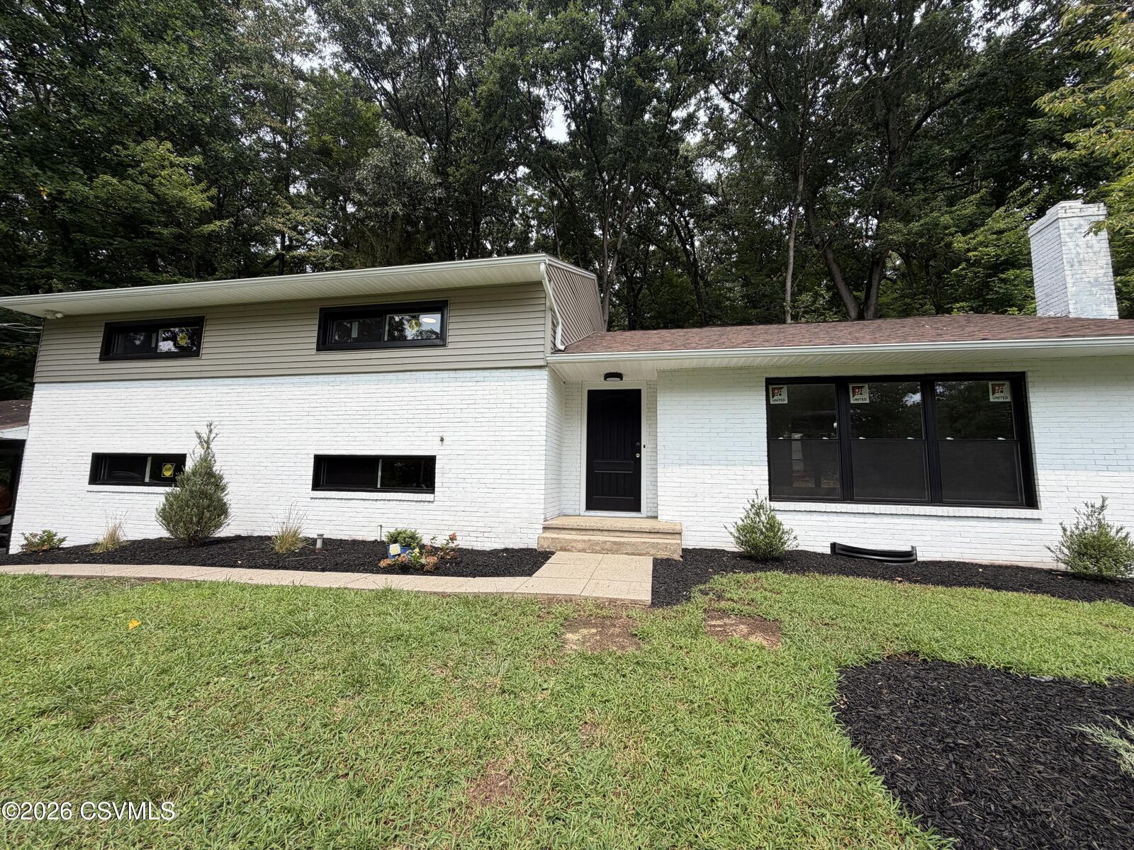 Property Photo:  43 Red Oak Drive  PA 17821 