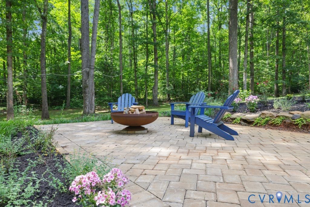Property Photo: 13134 Auburn Mill Lane VA 23059