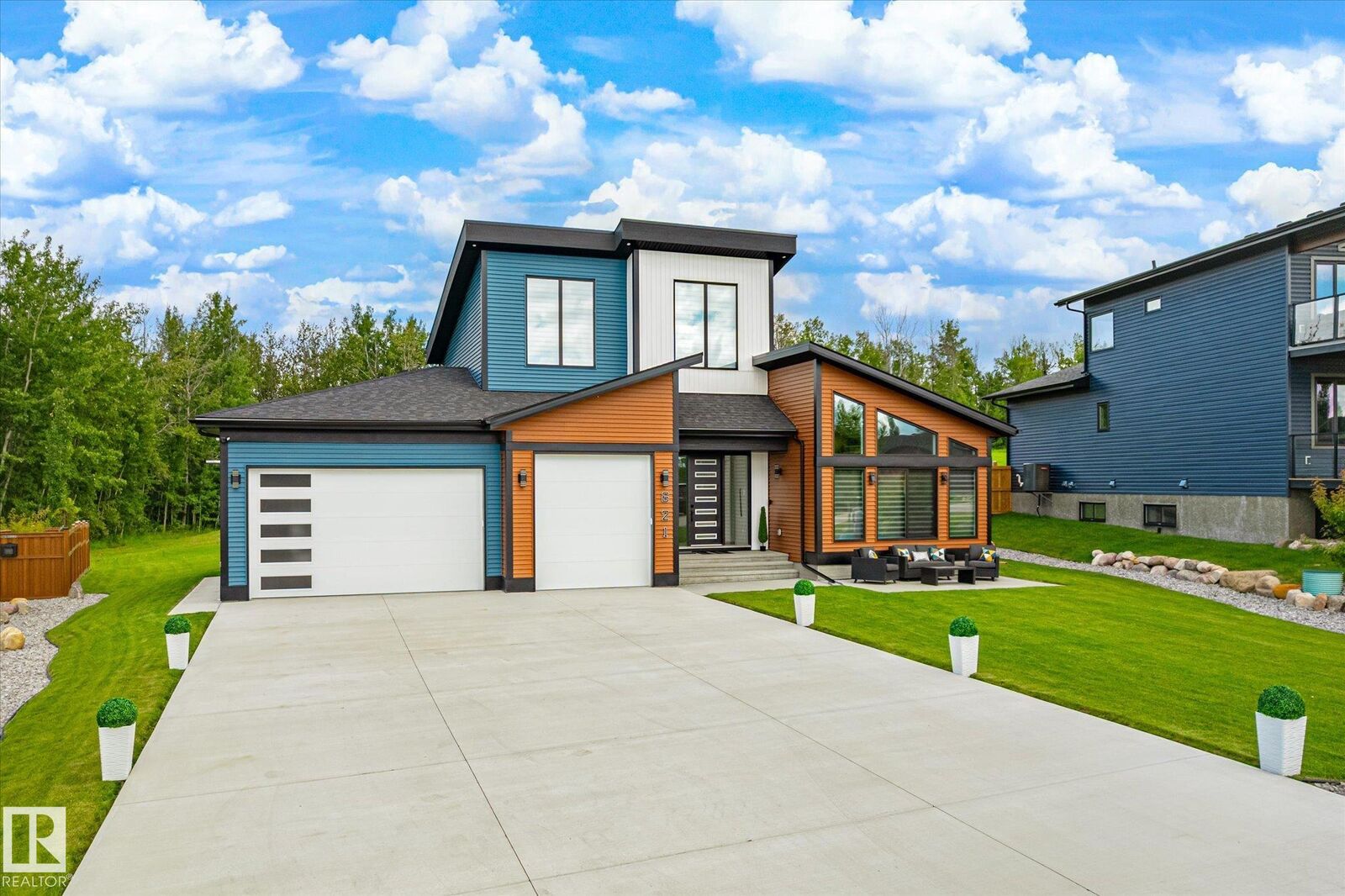 Property Photo: 55101 Ste. Anne Trail 621 AB T0E 1A1