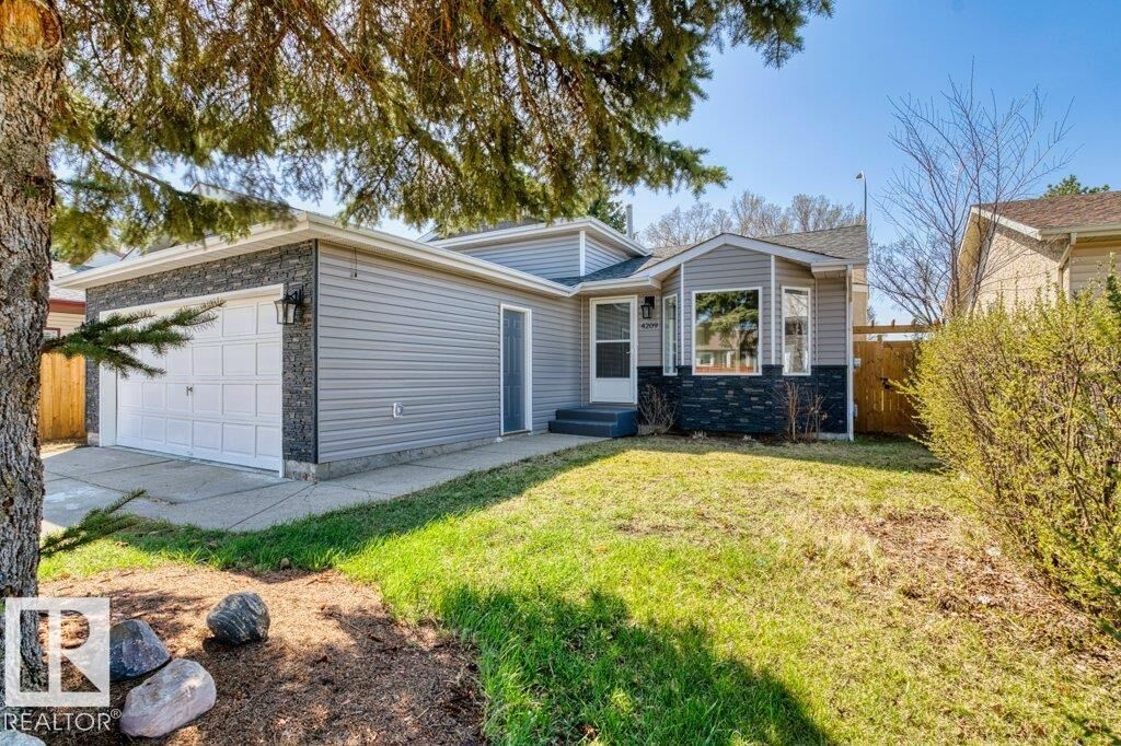 Property Photo: 4209 25 Avenue NW AB T6L 6B4