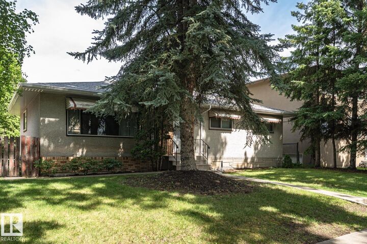 Property Photo:  10726 70 Avenue NW  AB T6H 2G5 