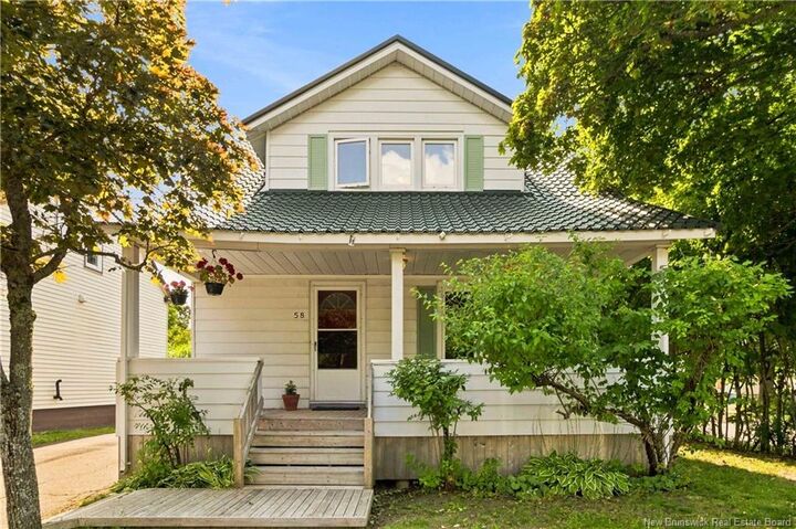 Property Photo:  58 Shirley Avenue  NB E1C 6N2 