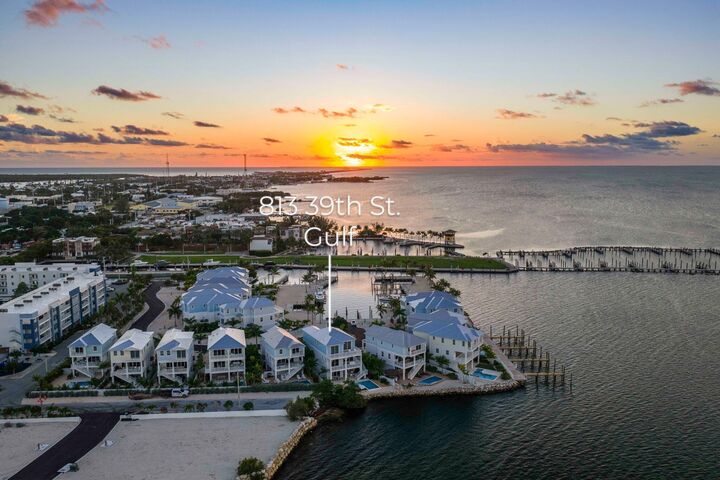 Property Photo:  813 39th St Gulf Street  FL 33050 