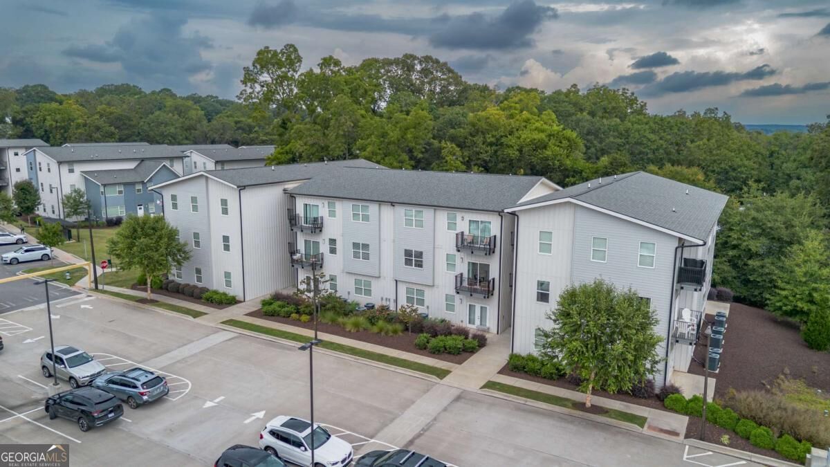 Property Photo:  100 Prince Avenue B208  GA 30601 